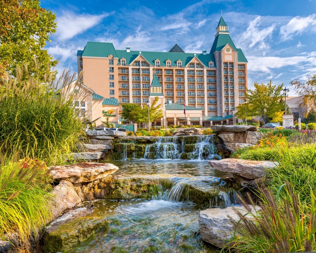 Chateau On The Lake Resort & Spa In Branson, Missouri ChateauOTL Branson