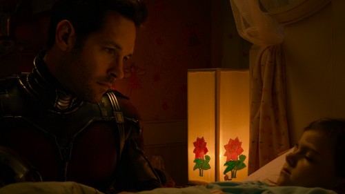 Marvel's Ant-Man L to R: Ant-Man/Scott Lang (Paul Rudd) and Cassie (Abby Ryder Fortson) Photo Credit: Zade Rosenthal © Marvel 2014