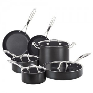 Free 10-pc Painted Stainless-Steel KitchenAid Cookware Set w/ the Purchase of Any KitchenAid Range/OTR Pair. Runs through 10/31)