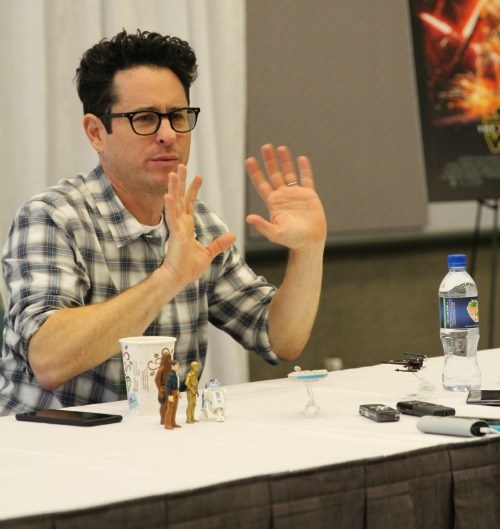 J.J. Abrams via MomStart.com