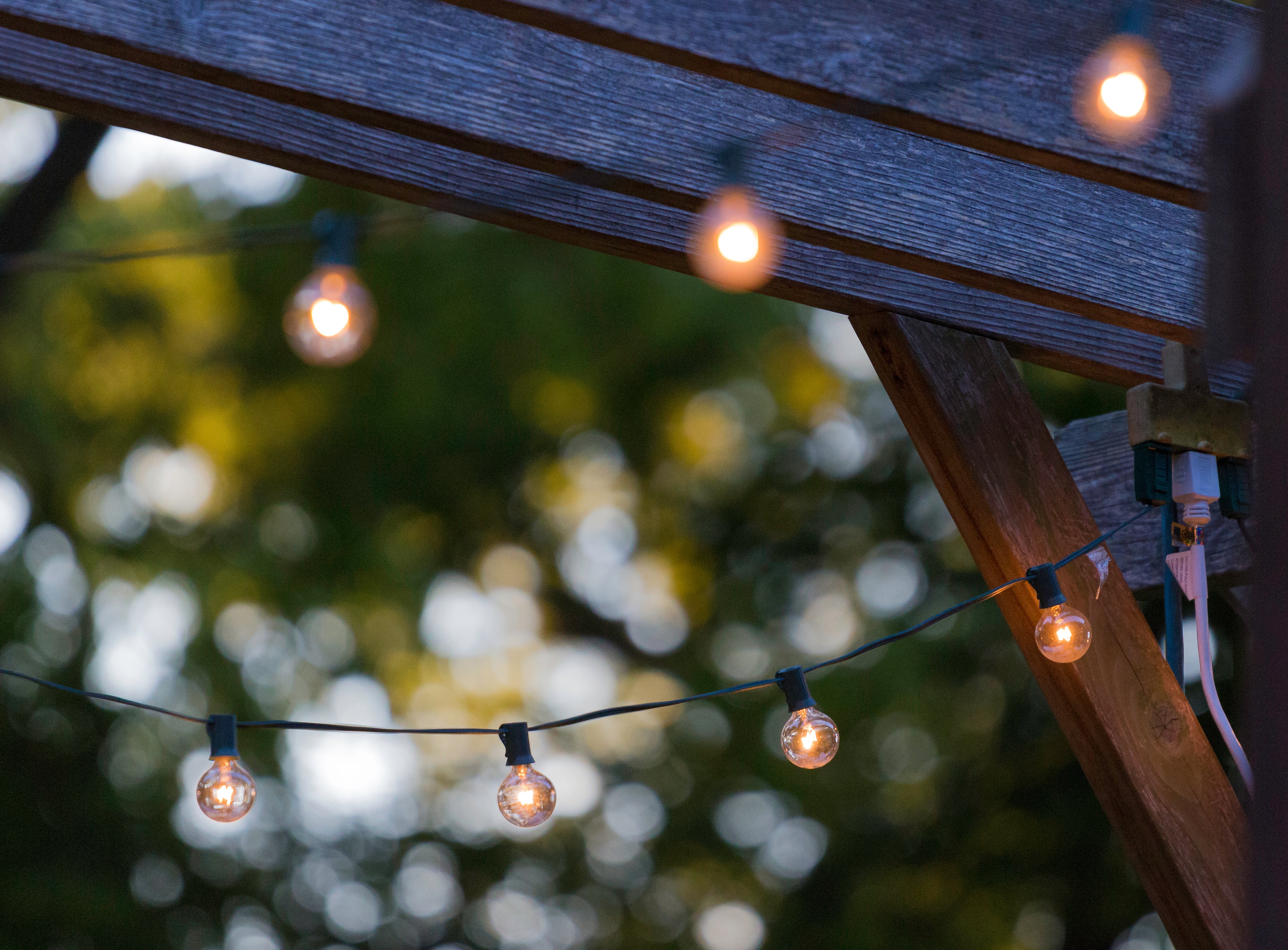 outdoor string lights